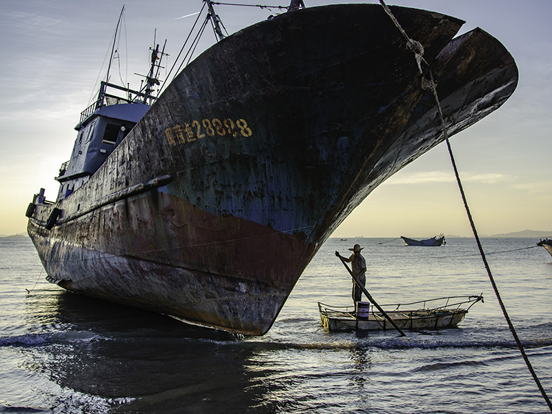 Apoyo a pescadores en tiempo de veda